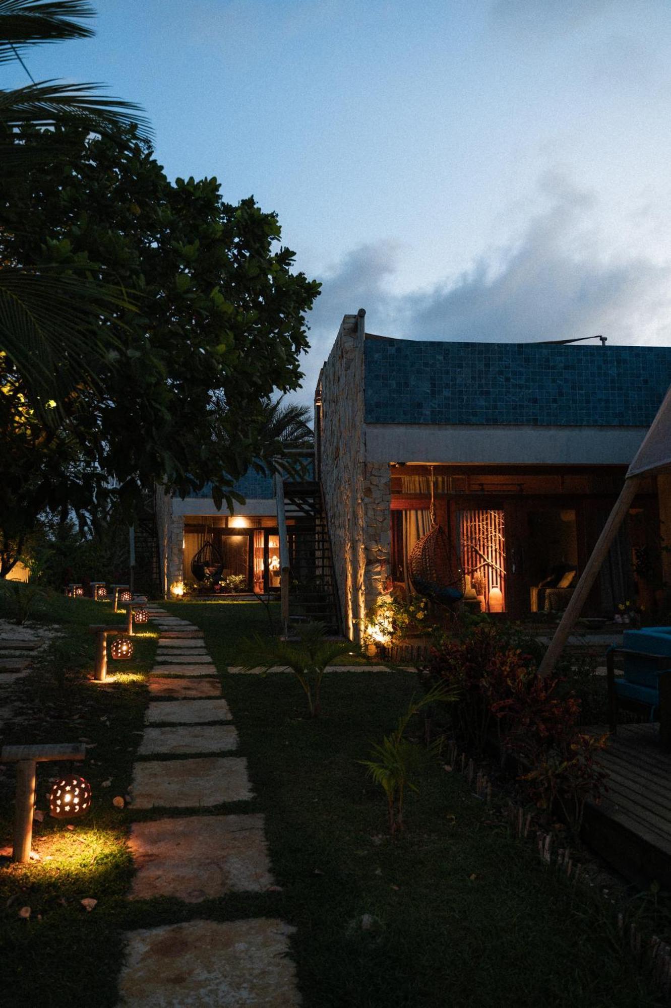 Sky Atins Rooftop Exterior photo